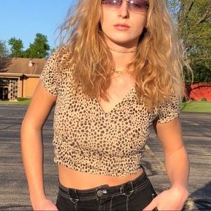 Brandy Melville Rae cheetah print crop top